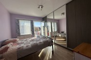 Gallery 01